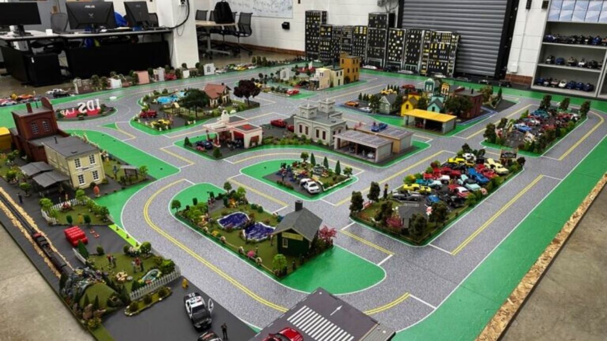 Scaled Smart City in Andreas Malikopoulos' Information and Decision Science Lab.